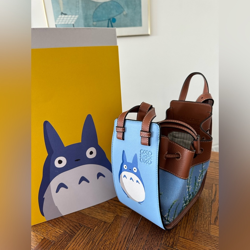 Loewe x Studio Ghibli Mini Hammock Totoro Limited Edition rare collector’s item - Picture 9 of 9